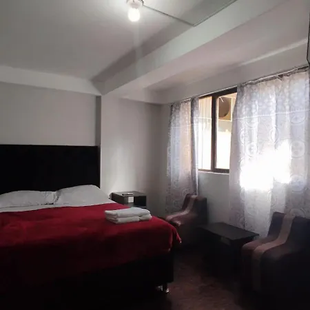 Apart Calle Hospital Apartment